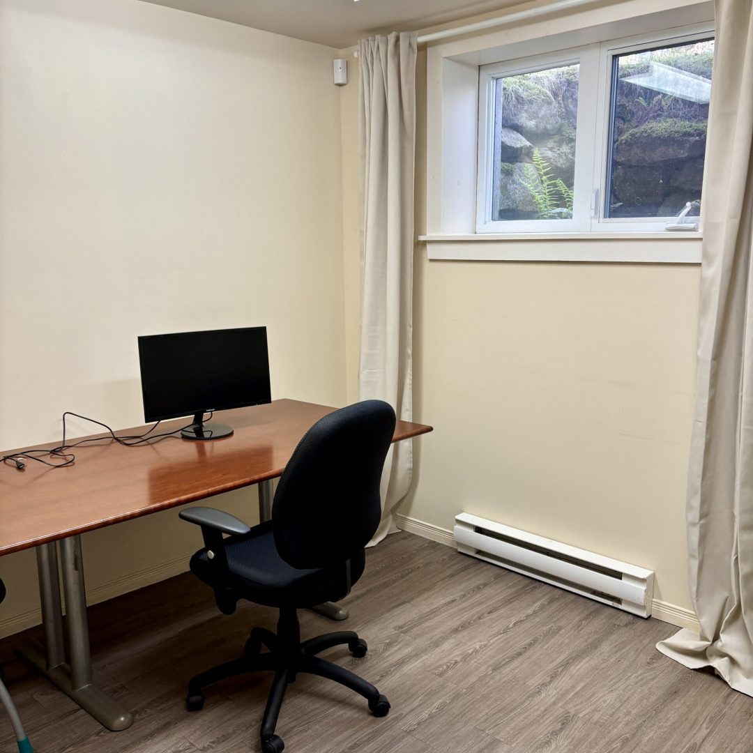 Bureau fermé Horizon avec poste de travail